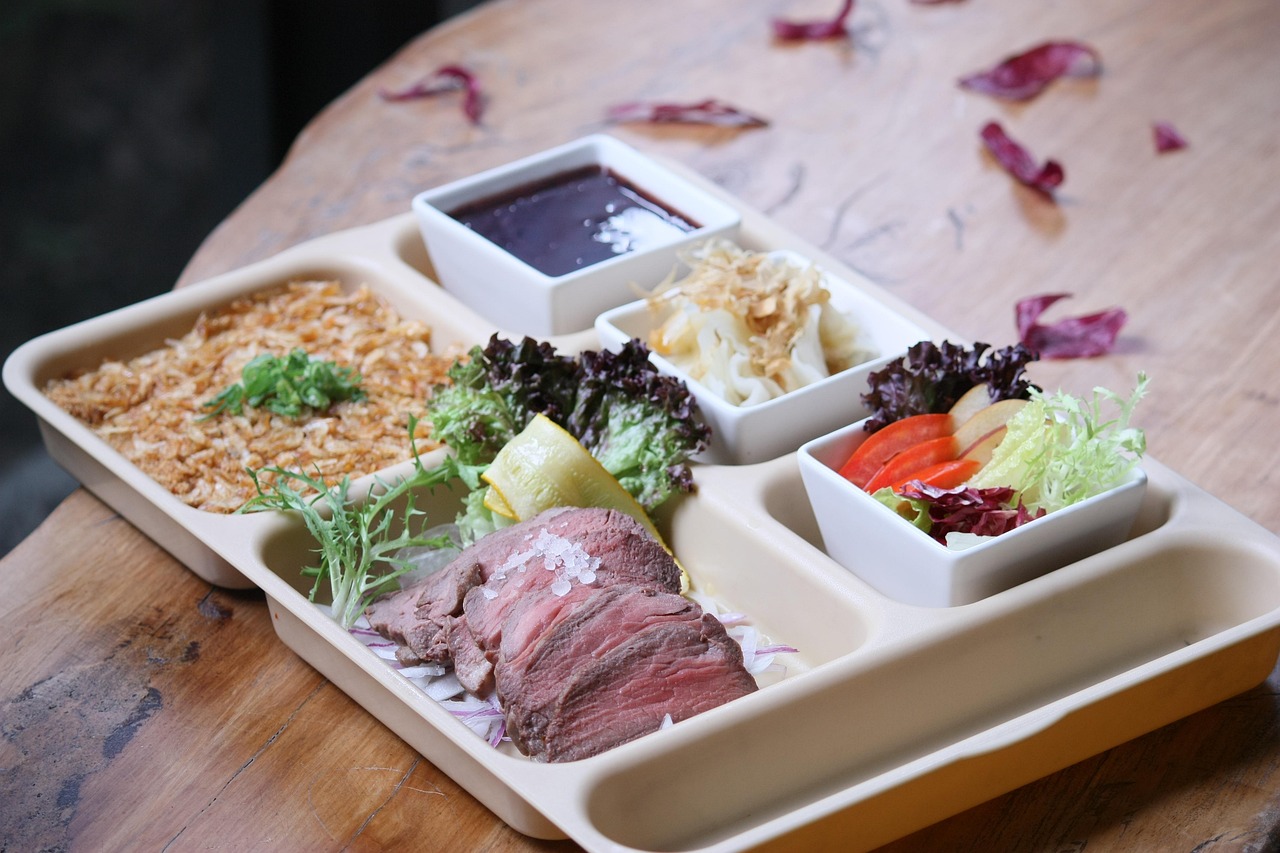chinese-meal-box-3739169_1280.jpg