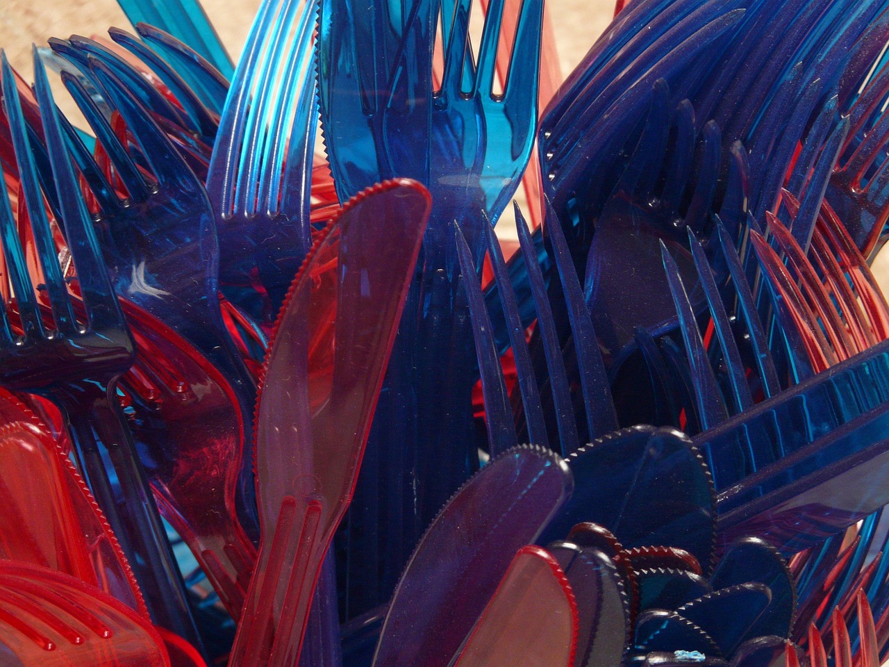 cutlery-8188_1280.jpg